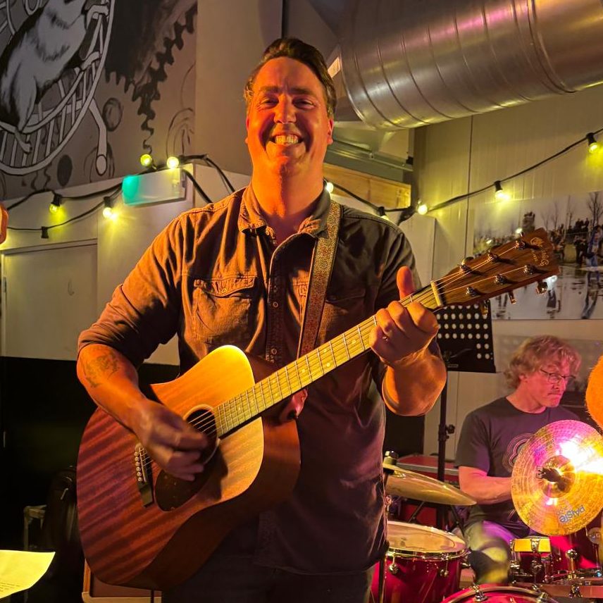 Cornelis | slag gitarist